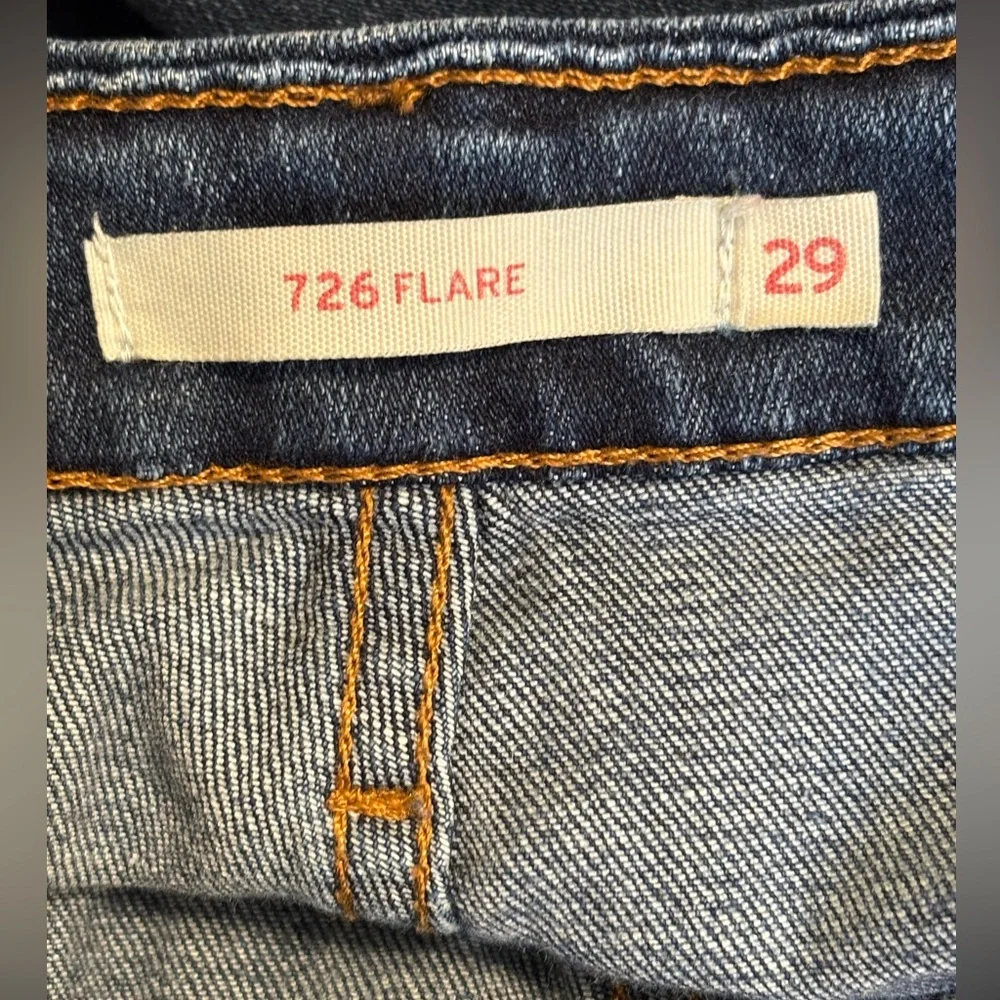 Levi’s 726 Flare Jeans Size 29